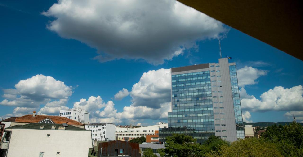 City Inn Prishtinë Luaran gambar