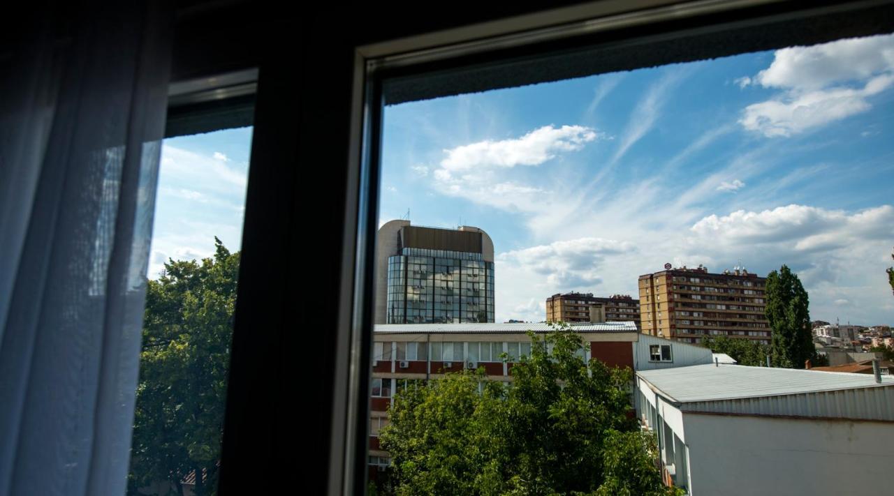 City Inn Prishtinë Luaran gambar