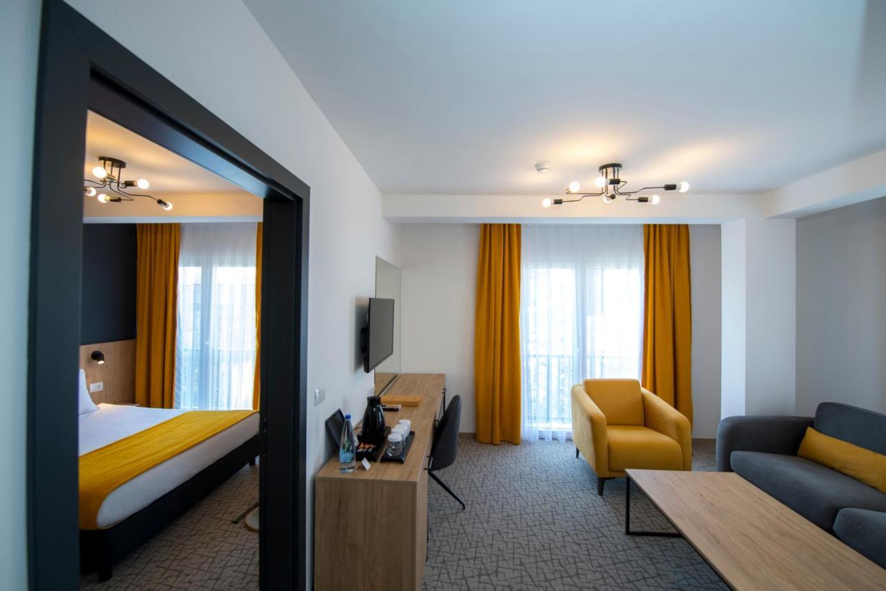 City Inn Prishtinë Luaran gambar