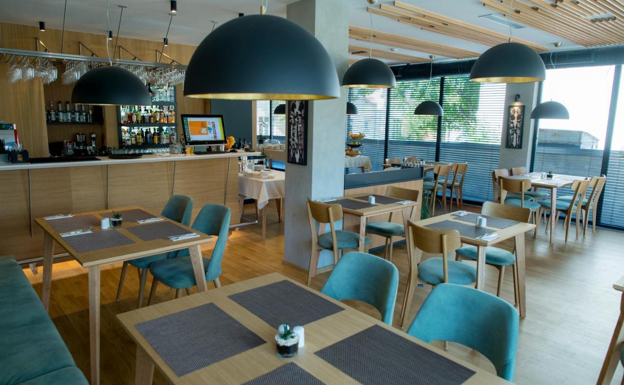 City Inn Prishtinë Luaran gambar