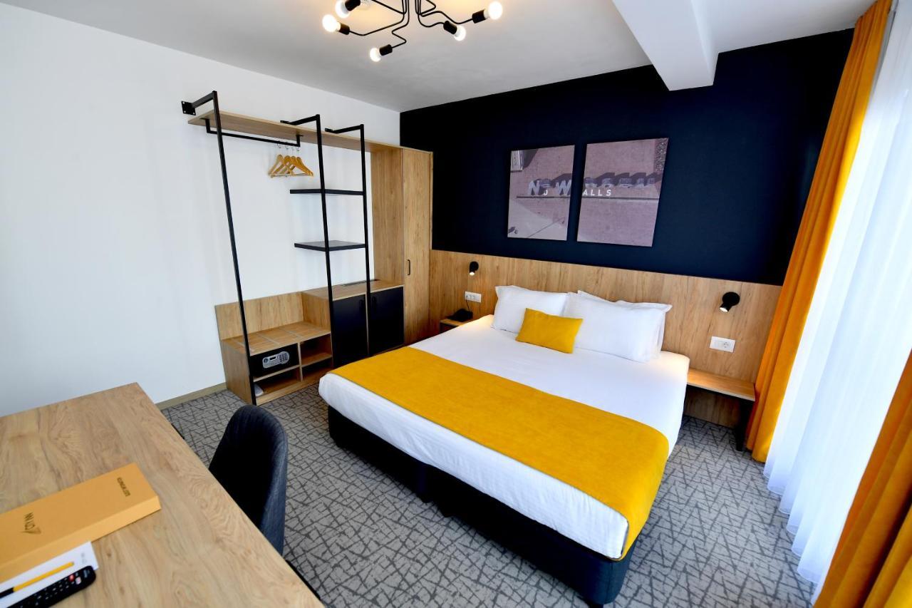 City Inn Prishtinë Luaran gambar