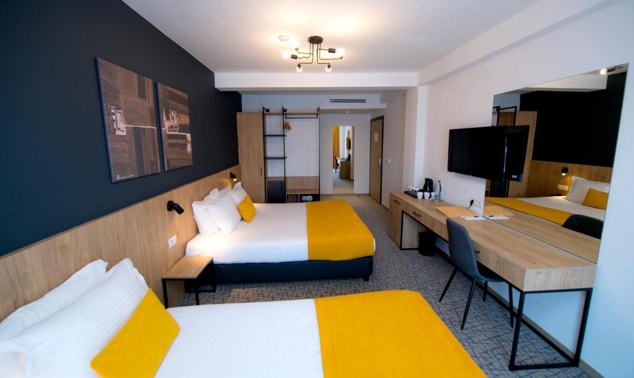City Inn Prishtinë Luaran gambar