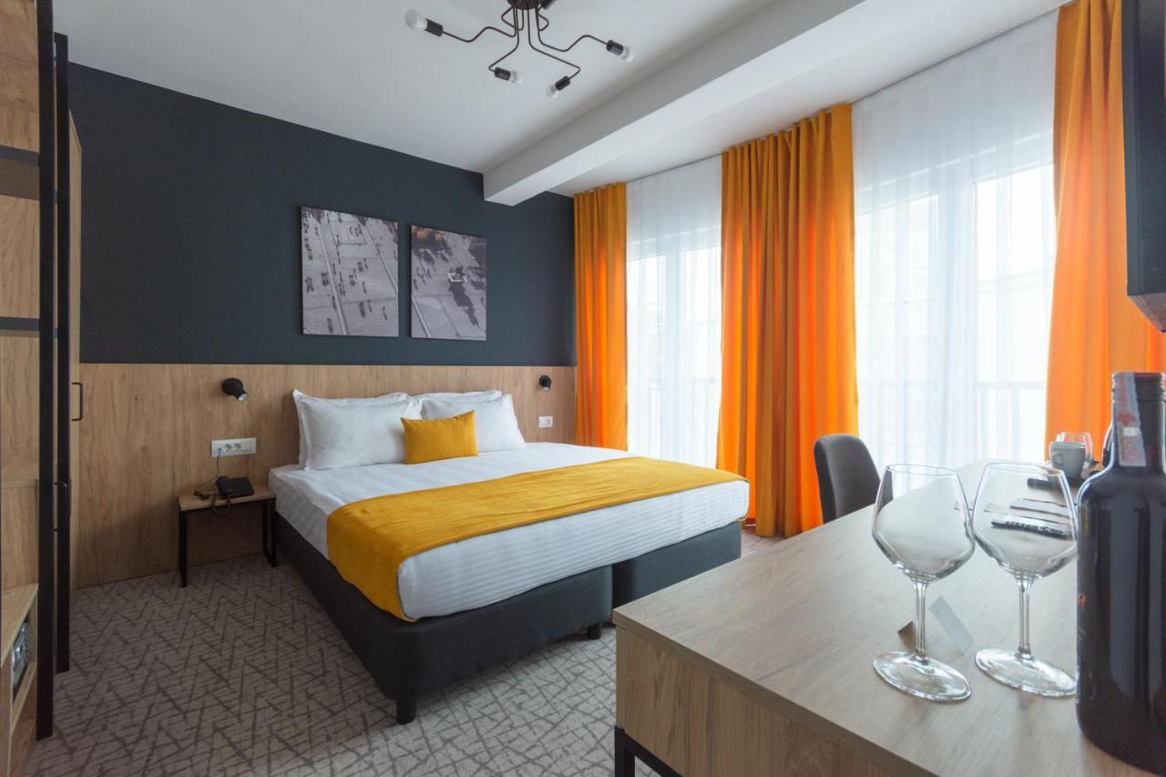 City Inn Prishtinë Luaran gambar