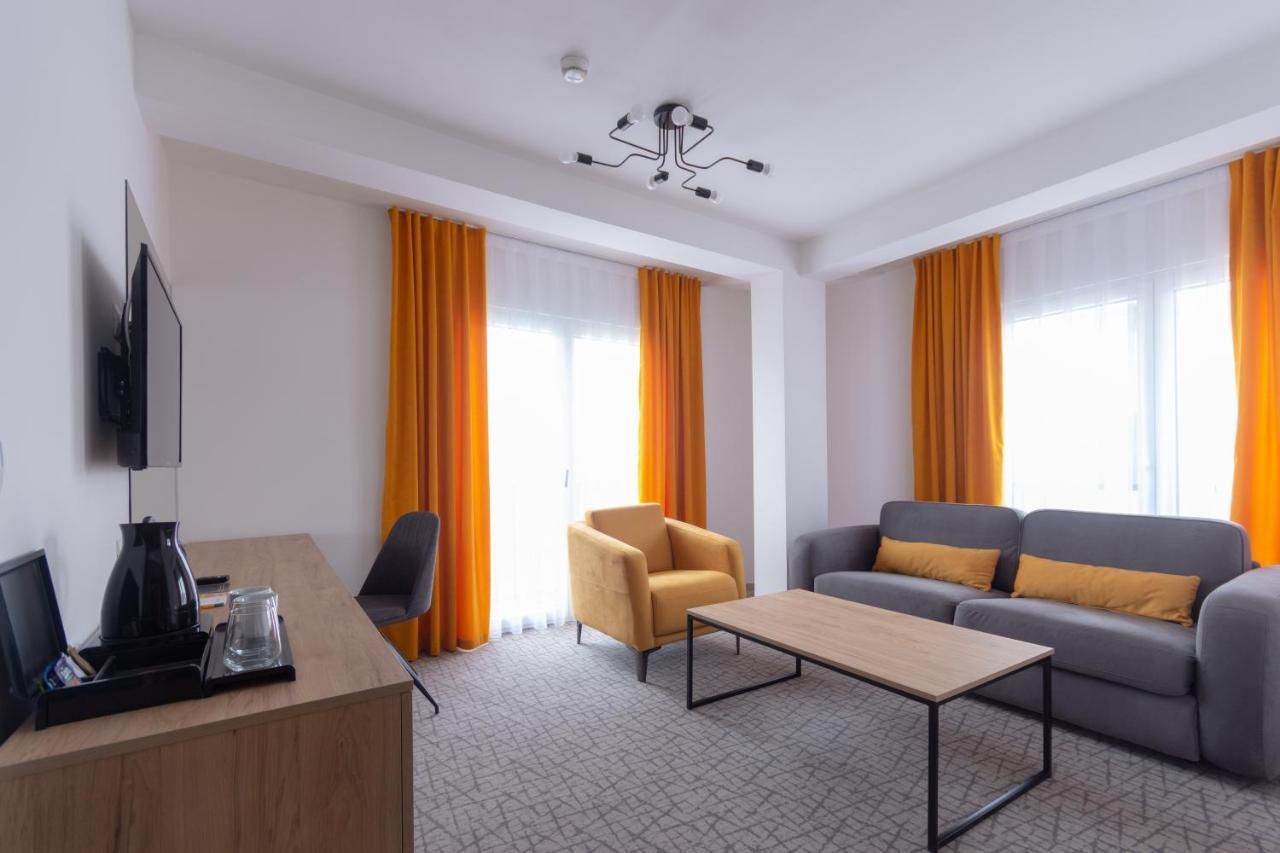 City Inn Prishtinë Luaran gambar