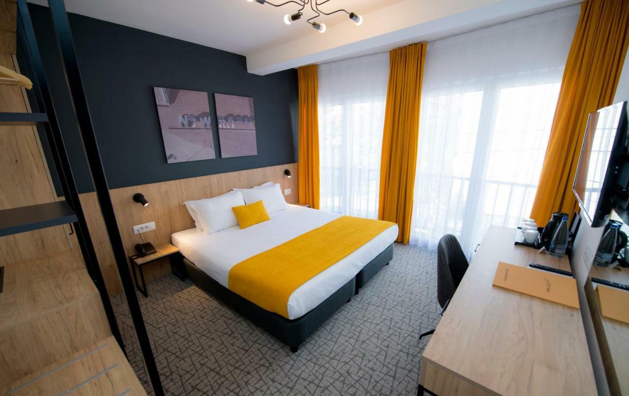 City Inn Prishtinë Luaran gambar