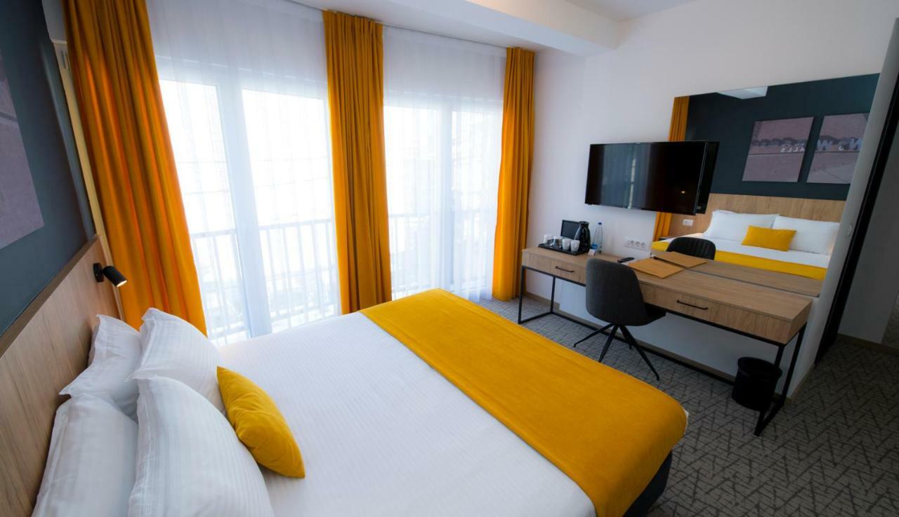 City Inn Prishtinë Luaran gambar